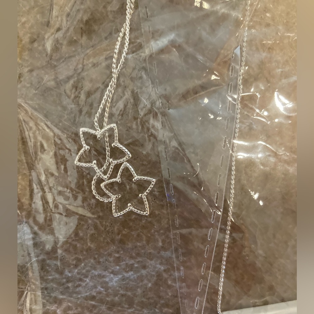 Kate Morgan Flower Necklace